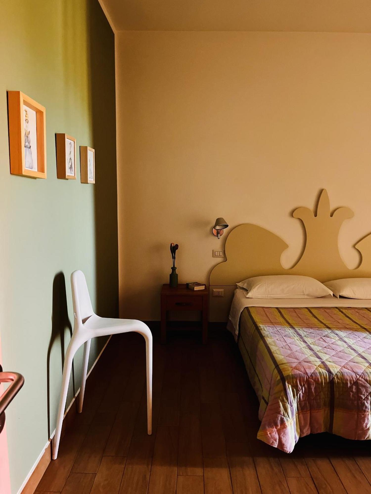 B&B Ebo' Ольбия Экстерьер фото